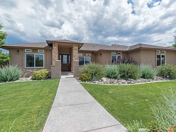 1031 Rocky Terrace Dr, Gardnerville, NV 89460