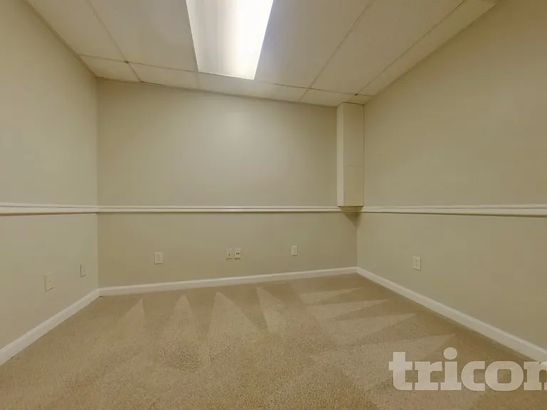 85 Elizabeth Pl — Photo 14