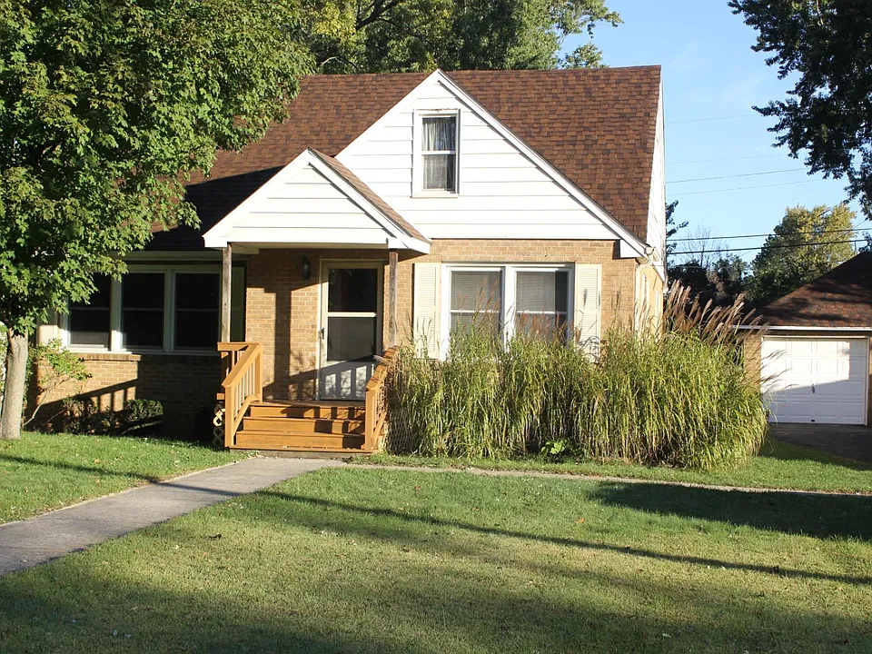 545 Western Ave