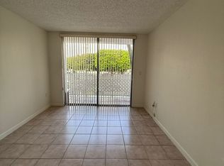 8185 NW 7th St APT 219, Miami, FL 33126