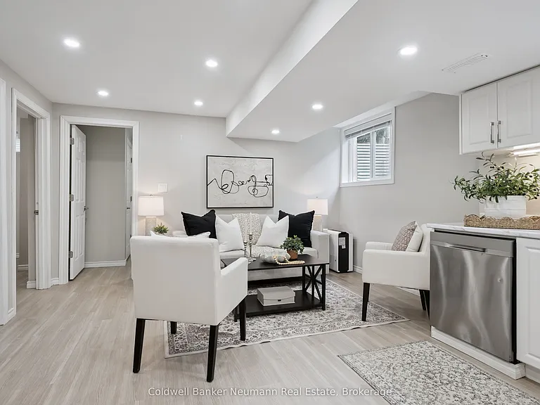 364 Imperial Rd S #2 — Photo 5