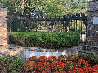 2-13 Maple Cres, Vernon, NJ 07462