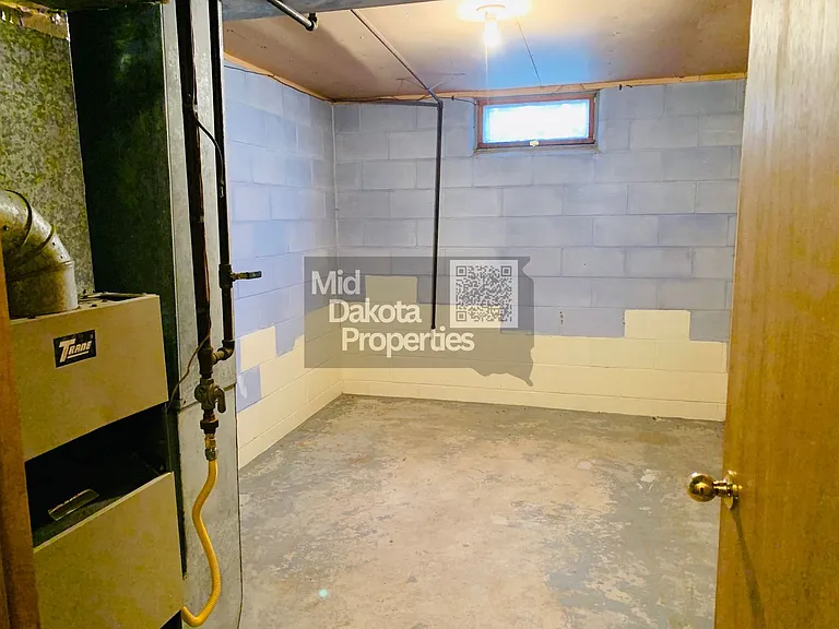 710 S Wisconsin St — Photo 24