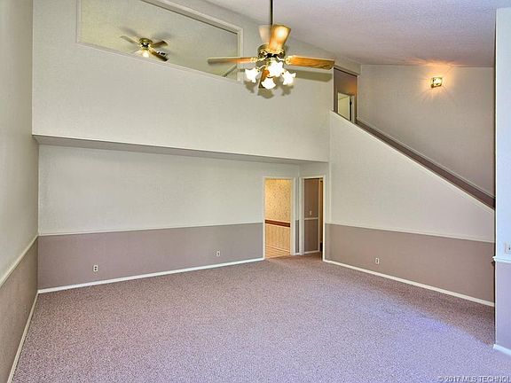 5th image of 13729 S Oak Pl E