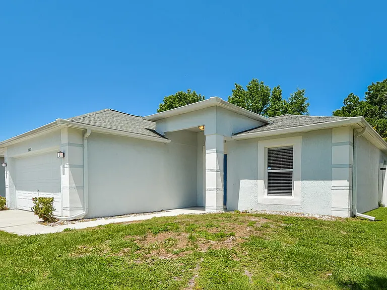 10113 Dean Chase Blvd — Photo 3