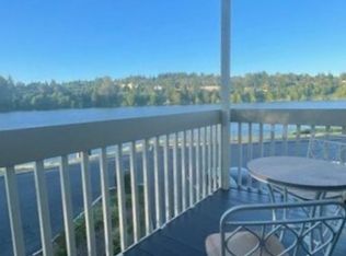 1745 Park Ave APT C203, Bremerton, WA 98337
