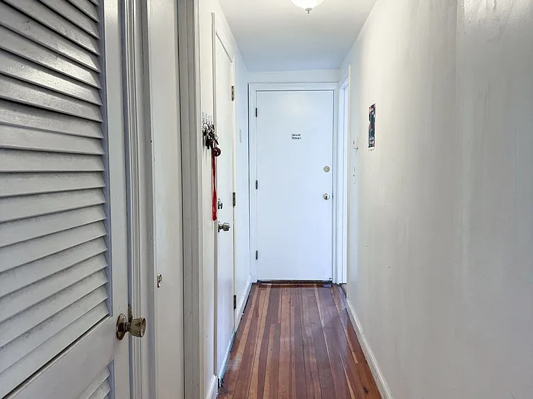 803 Boylston St #B — Photo 4