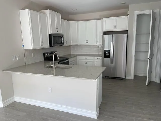 1181 Enbrook Loop — Photo 5