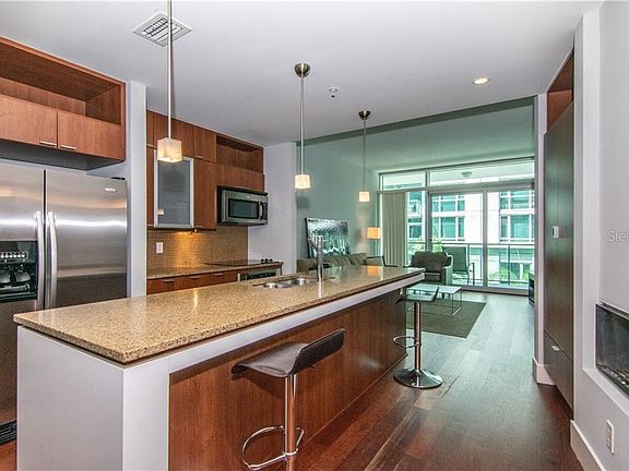5th image of 111 N 12th St Unit 1818