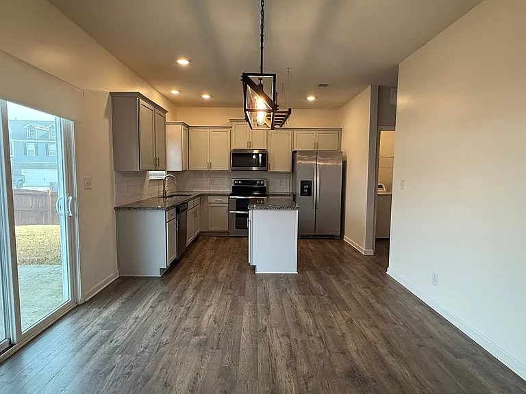 6719 Wildlife Cir — Photo 42