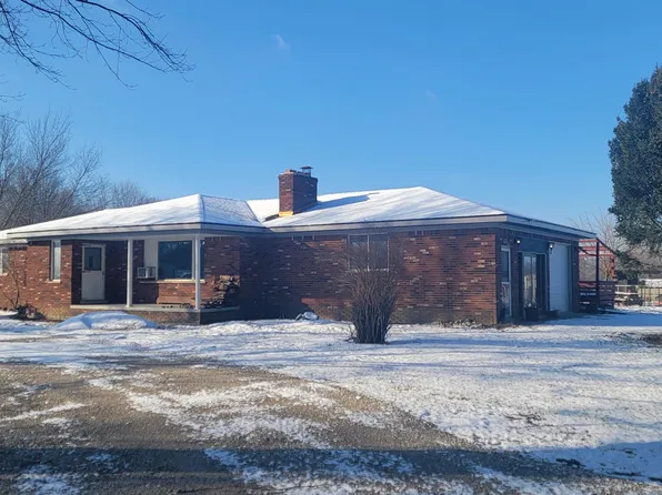 59295 Bates Rd, Lenox, MI 48048