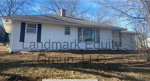 8604 E 84th Ter Photo 1
