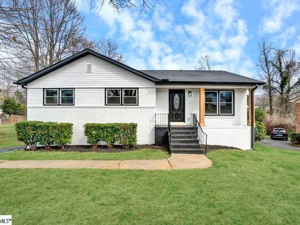 204 Quartermaster Rd, Spartanburg, SC 29301