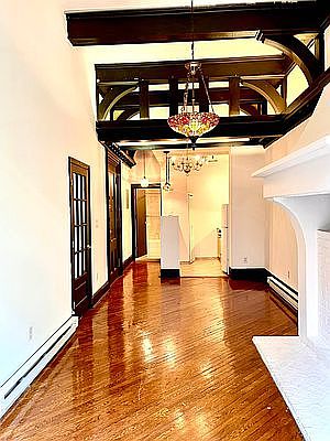 2nd image of 107 E 35th St APT 2A