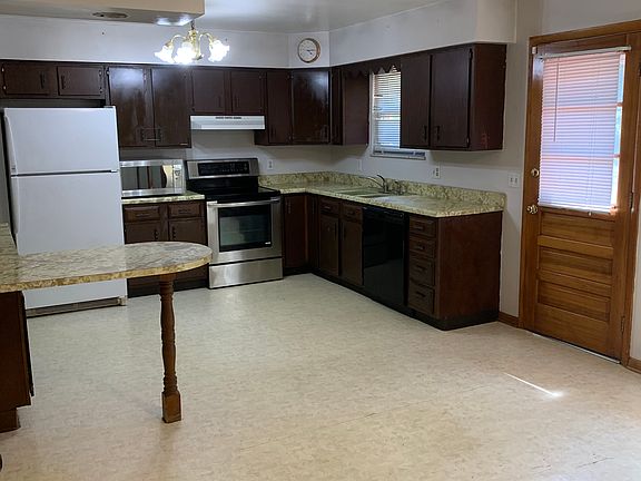 4th image of 10433 Sugardale St