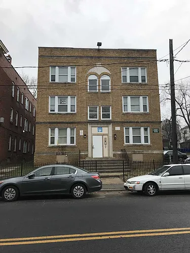 365 Garden St Photo 1