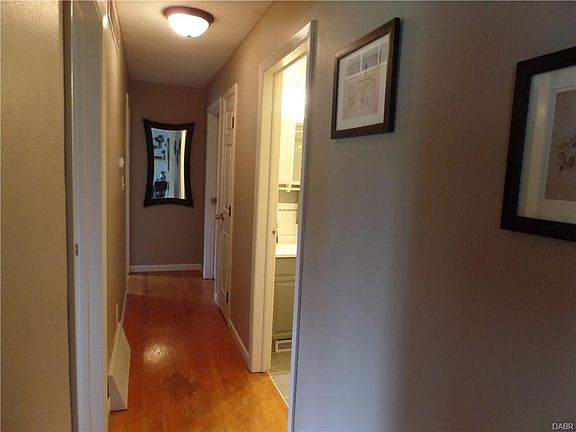 5th image of 3424 Napanee Dr