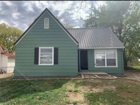 114 E Cass St, Drexel, MO 64742