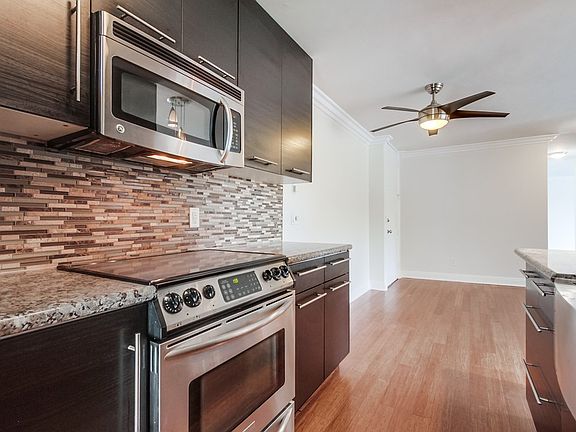 4th image of 6333 La Jolla Blvd Unit 176