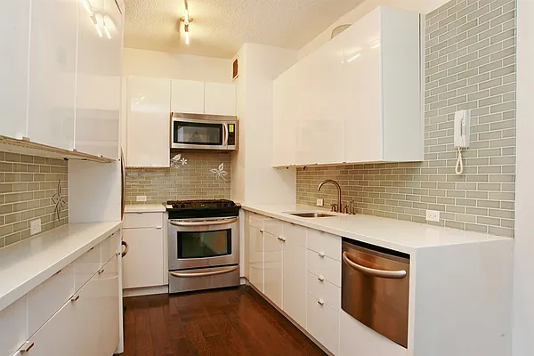 Sold by Corcoran | media 1