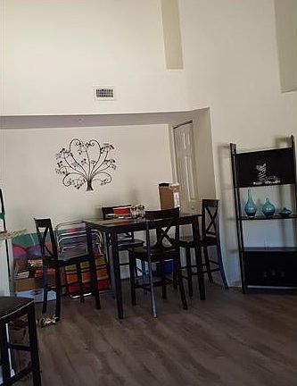 3rd image of 2009 SE 10th Ave APT 310