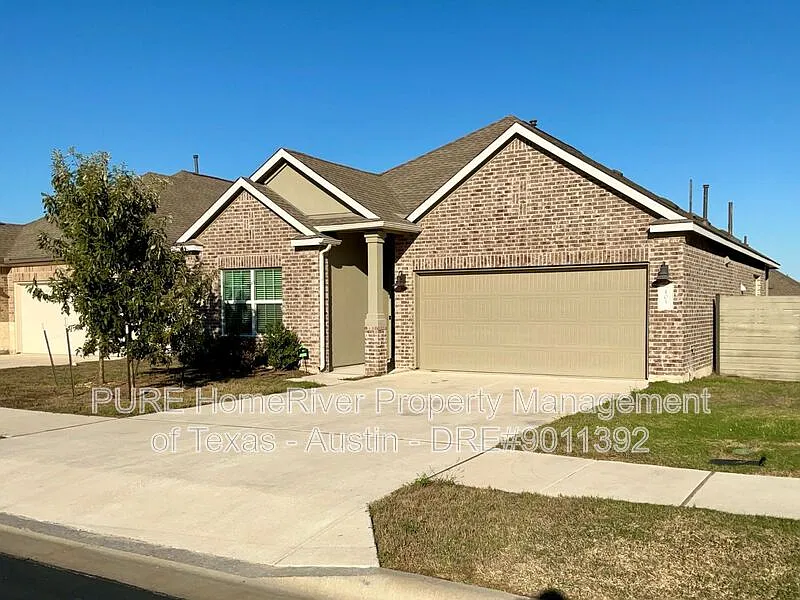 105 Blue Blaze Trl
