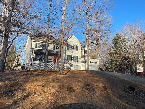 3rd image of 28 Zephyr Rd