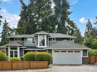 8040 122nd Ave NE, Kirkland, WA 98033