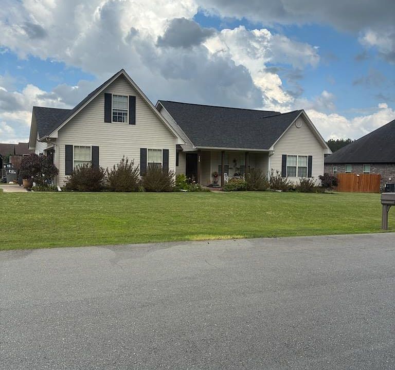 1st image of 116 Prairie Dr