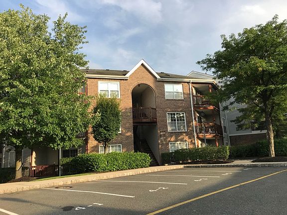 2nd image of 1516 Westgate Dr #4203