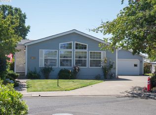 5218 Harvest Loop, Eugene, OR 97402