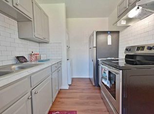 Wynnewood Gardens, Dallas, TX 75224