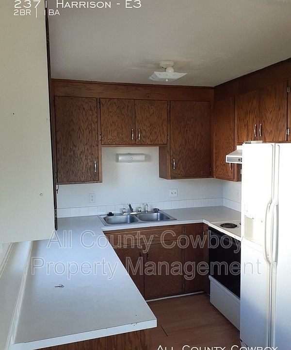 1st image of 2371 Harrison St #E3