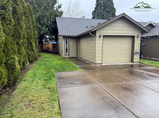 1216 Q St #4, Springfield, OR 97477