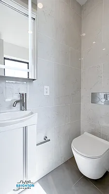 Rented by Brighton Management | media 9