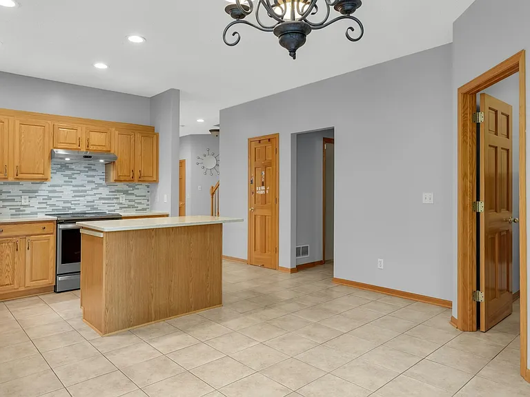 9771 Gable Dr — Photo 35