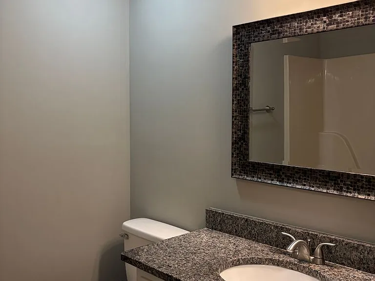 6877 Briarwood Dr — Photo 24