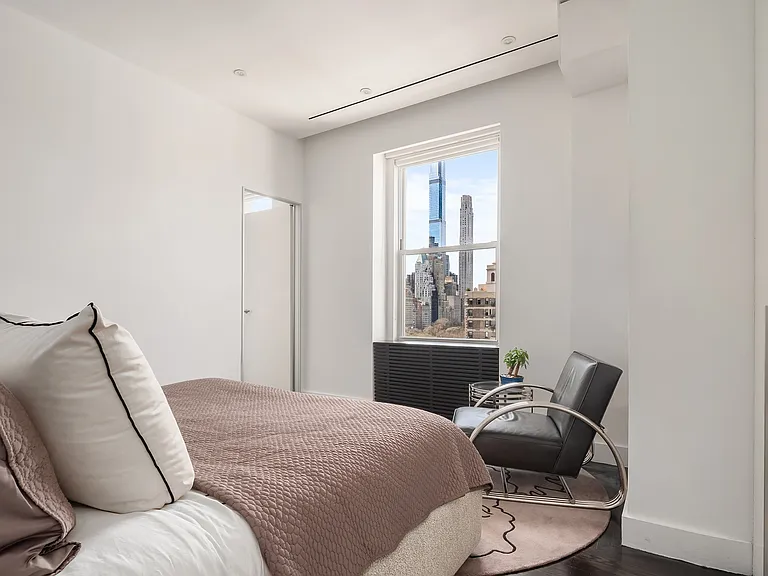 26 E 63rd St #12BCDG — Photo 11
