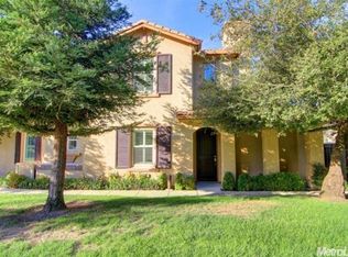 8050 Linda Isle Ln, Sacramento, CA