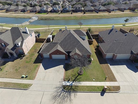 4th image of 2744 Sunbeam Dr