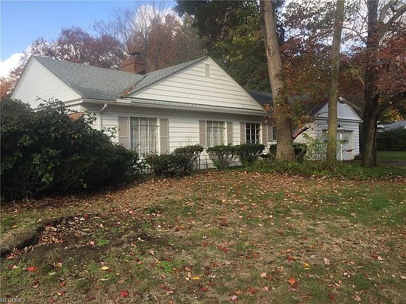 2nd image of 30100 Winsor Dr