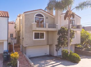 608 3rd St, Hermosa Beach, CA 90254