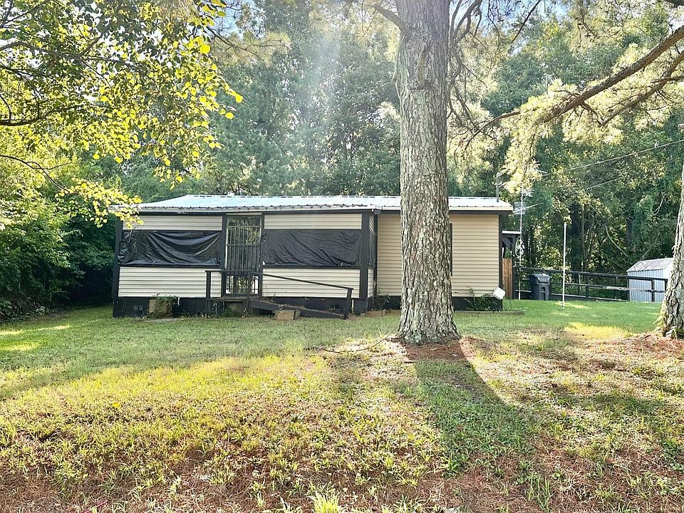 2nd image of 820 Strawfloor Dr