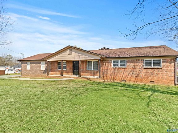 2nd image of 13 Pine St