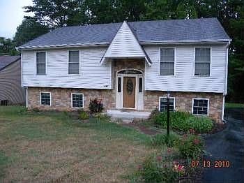5th image of 1087 Finney Dr