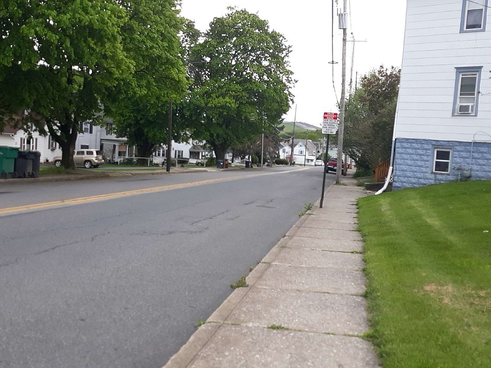190 E Main St Wind Gap PA Zillow