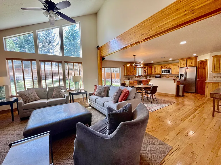 Very open floor plan