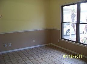 5th image of 744 Cornell St SE