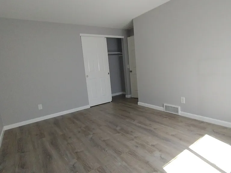 4116 Highview Pkwy #1 — Photo 15
