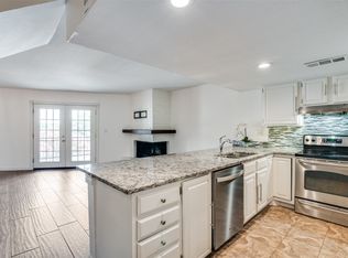 438 Yacht Club Dr APT F, Rockwall, TX 75032